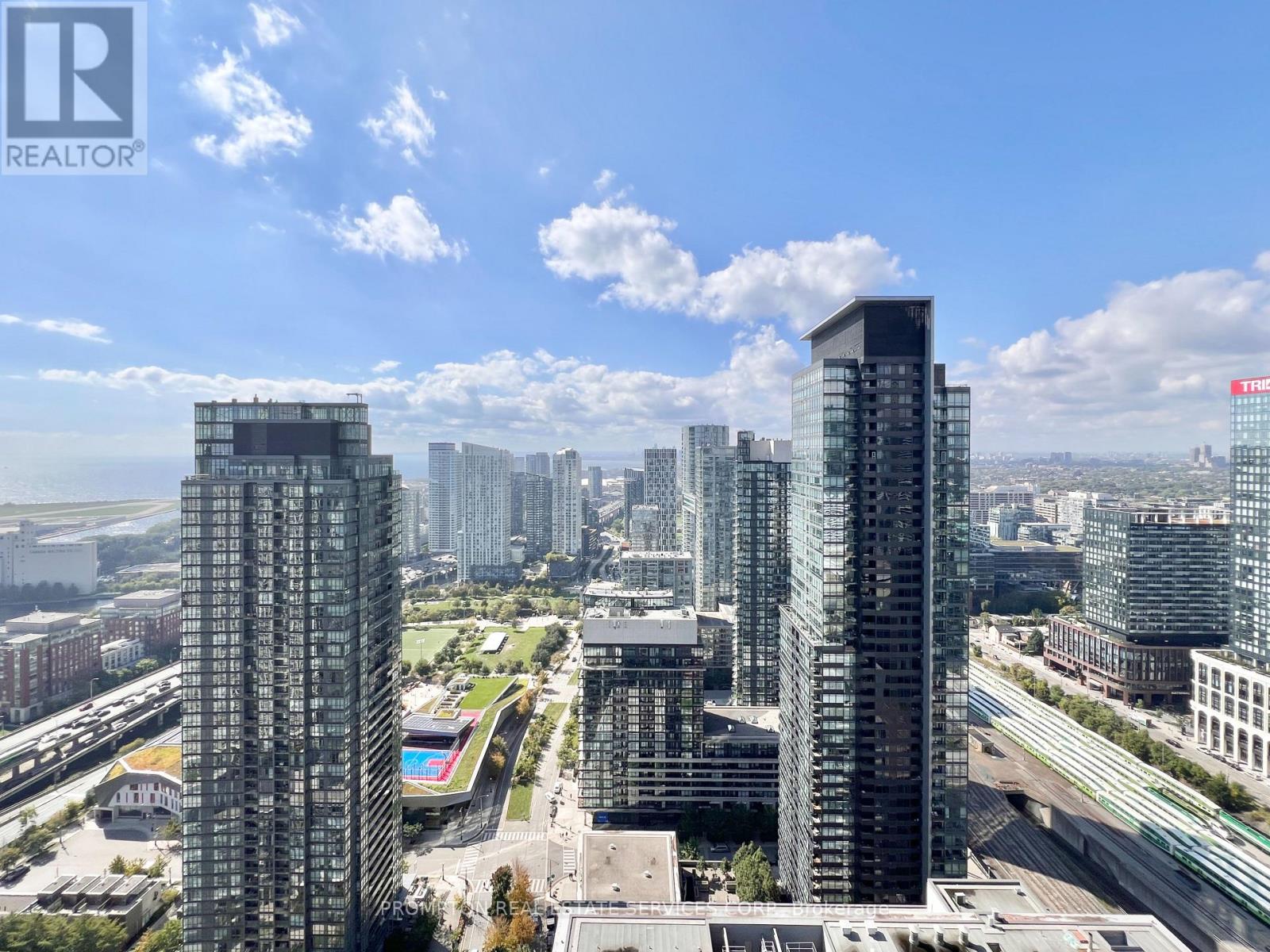 4312 - 3 Concord Cityplace Way, Toronto, Ontario  M5V 0X4 - Photo 13 - C12710644