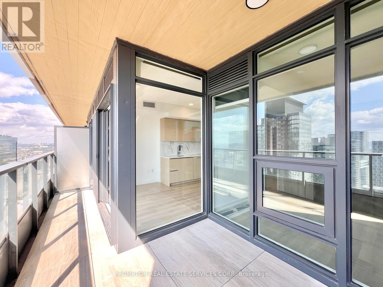 4312 - 3 Concord Cityplace Way, Toronto, Ontario  M5V 0X4 - Photo 14 - C12710644