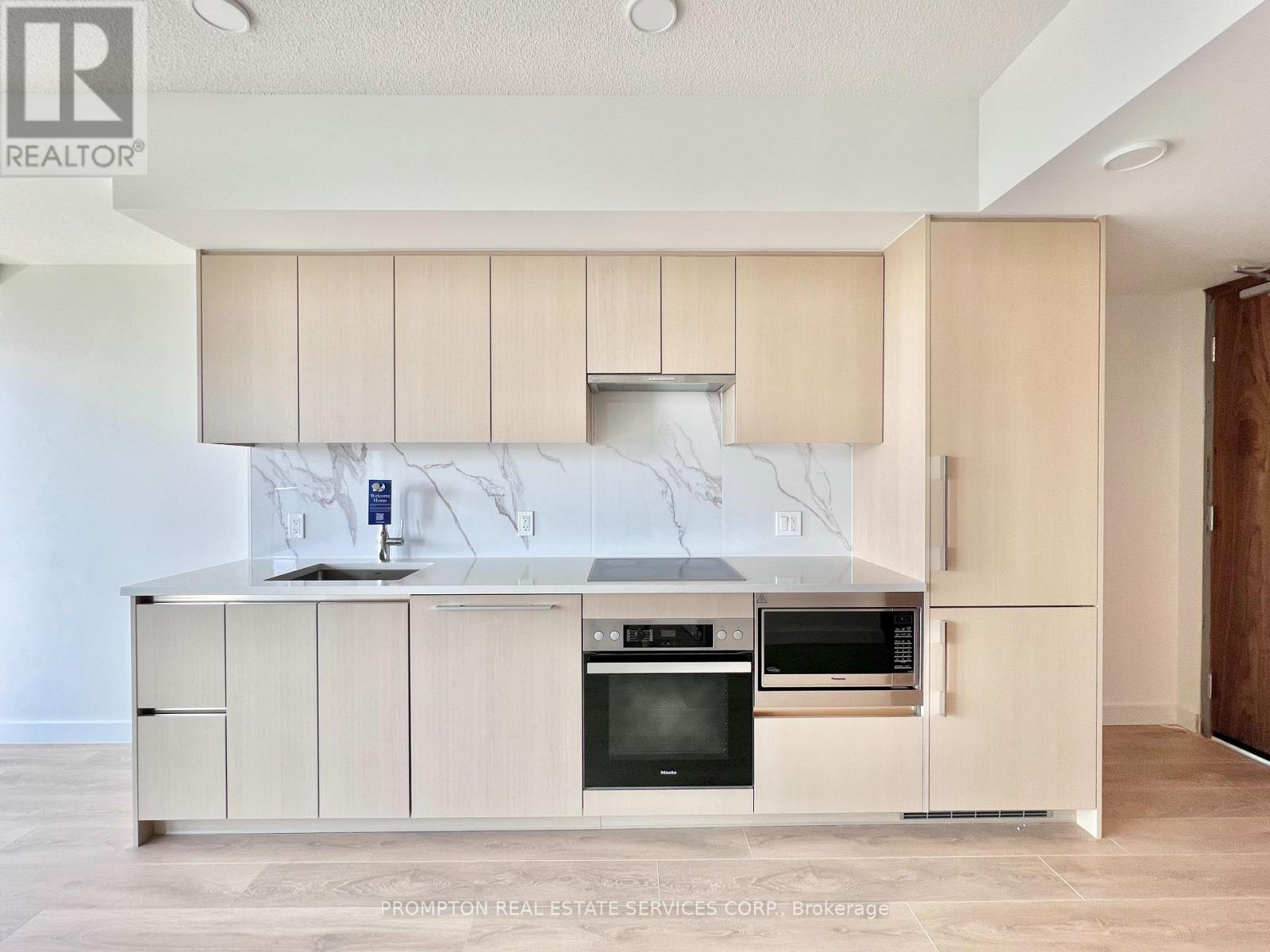 4312 - 3 Concord Cityplace Way, Toronto, Ontario  M5V 0X4 - Photo 5 - C12710644