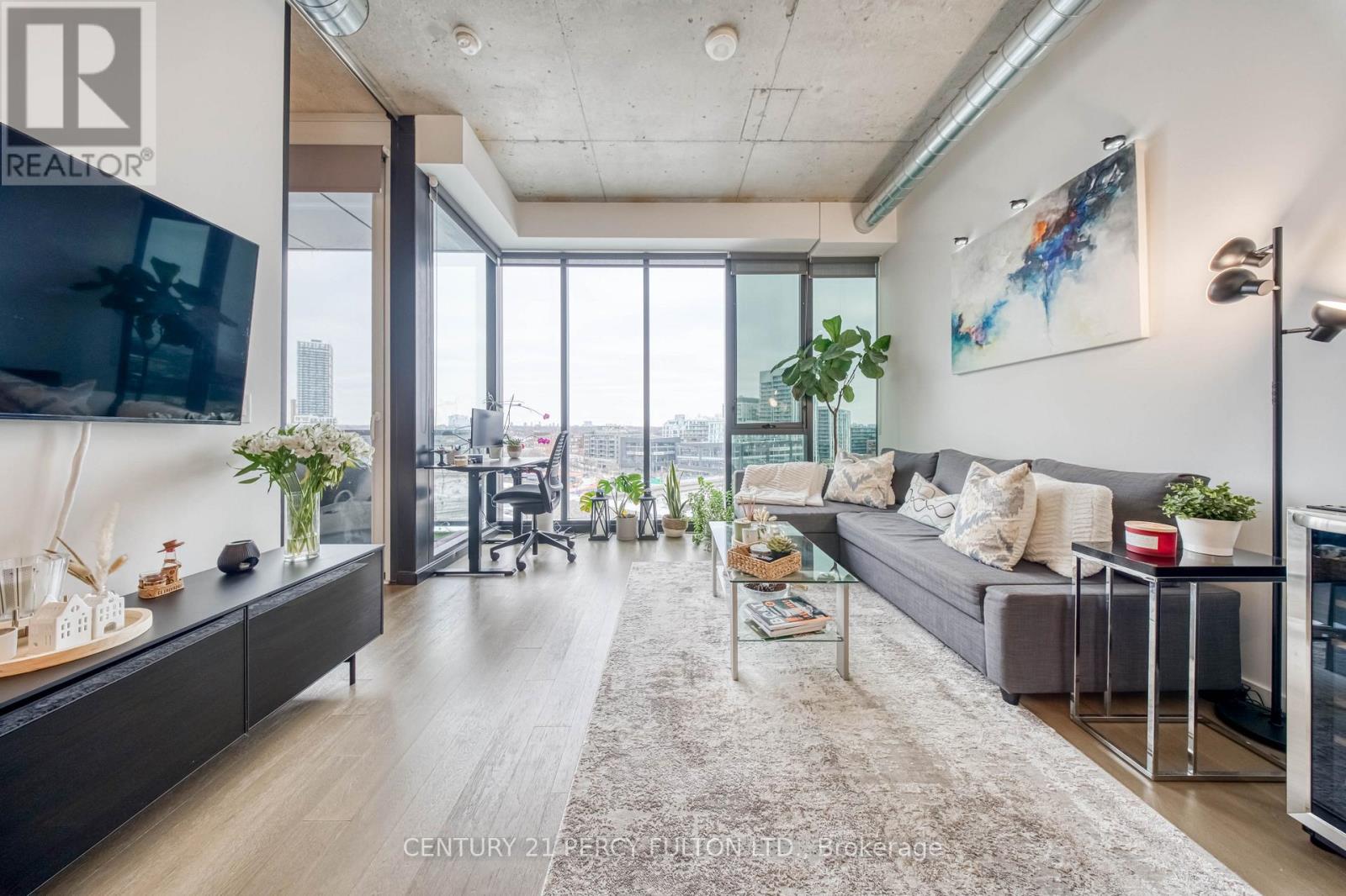 916 - 170 Bayview Avenue, Toronto, Ontario  M5A 0M4 - Photo 10 - C12710686