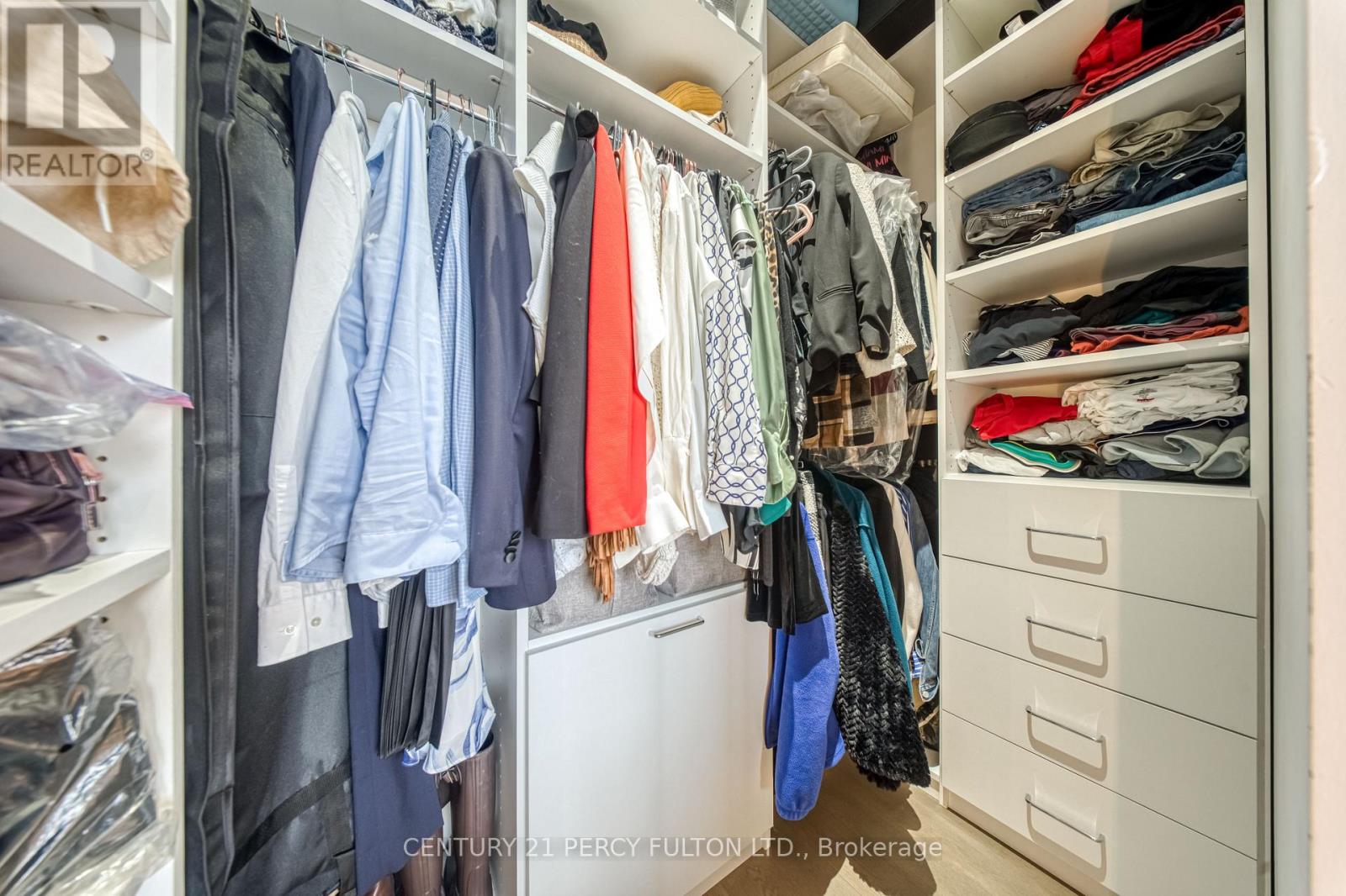 916 - 170 Bayview Avenue, Toronto, Ontario  M5A 0M4 - Photo 15 - C12710686