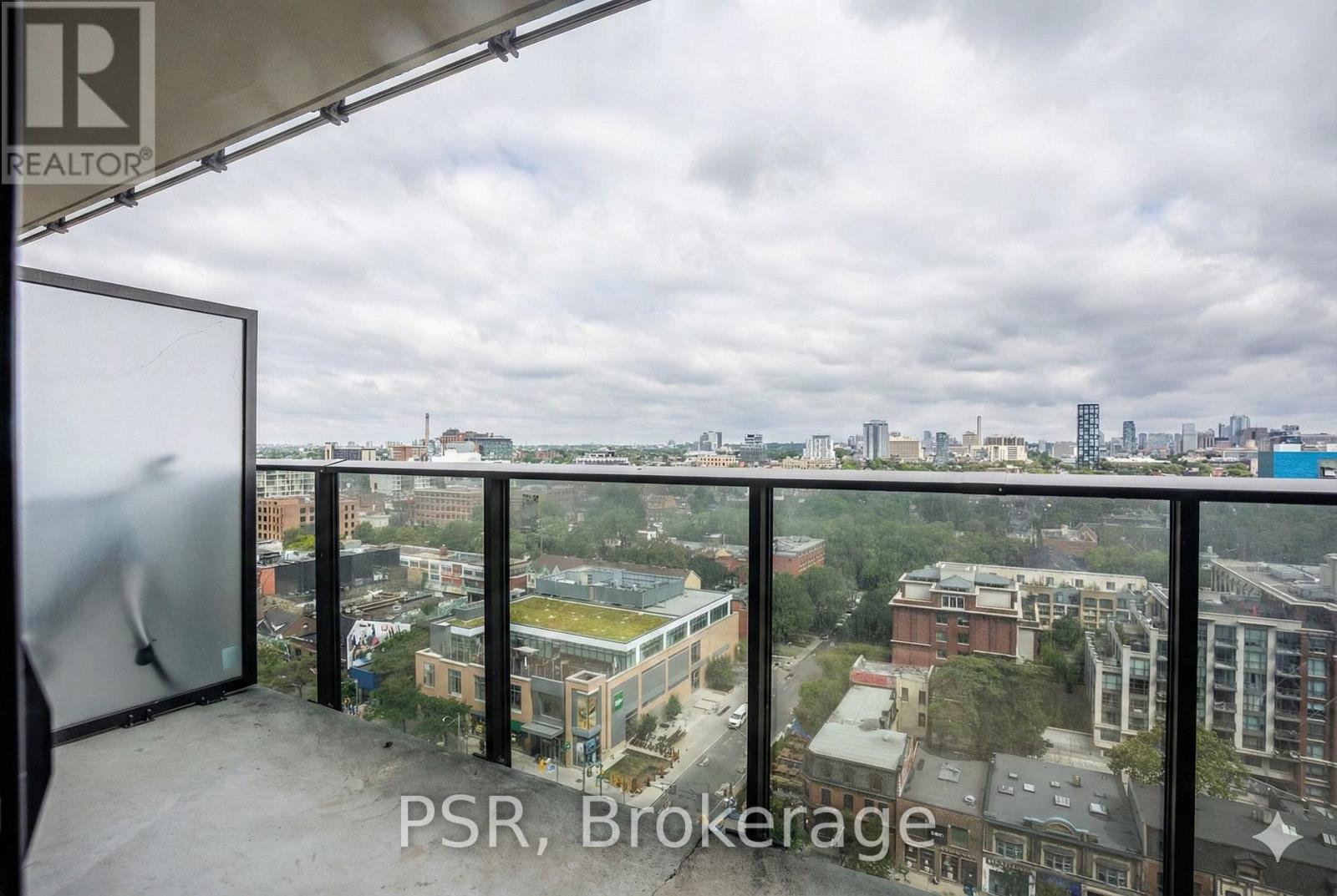 1808 - 330 Richmond Street W, Toronto, Ontario  M5V 0M4 - Photo 10 - C12710822