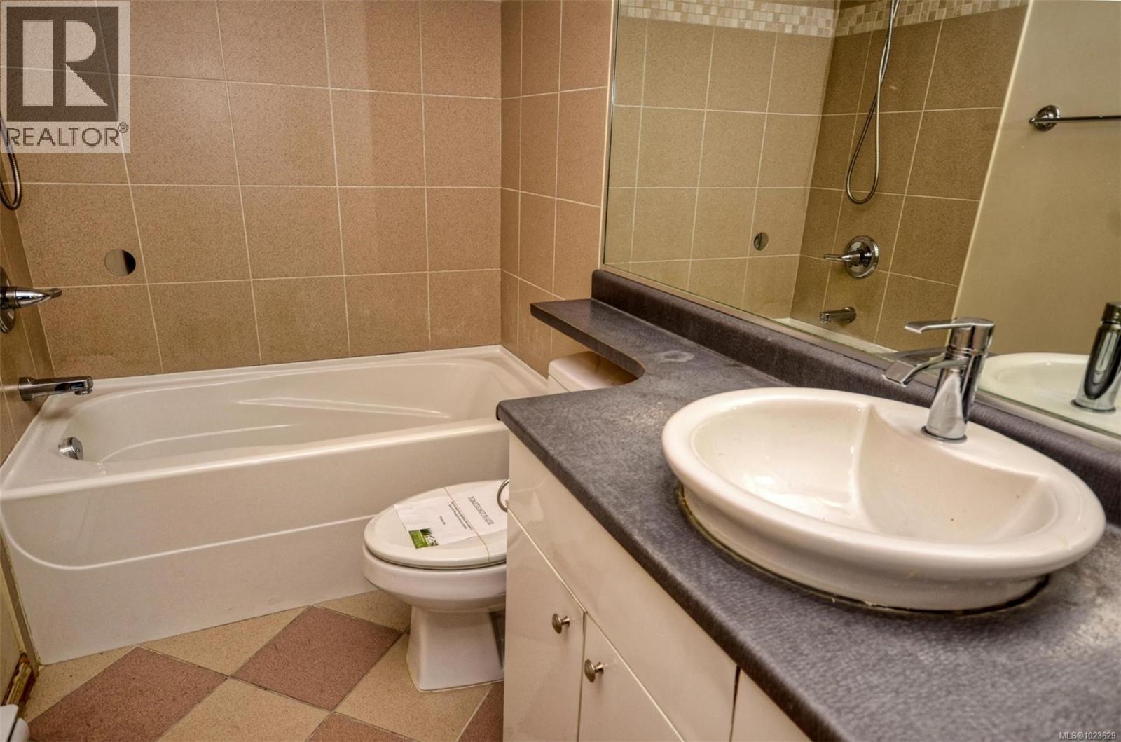 601 860 View St, Victoria, British Columbia  V8W 3Z8 - Photo 16 - 1023629