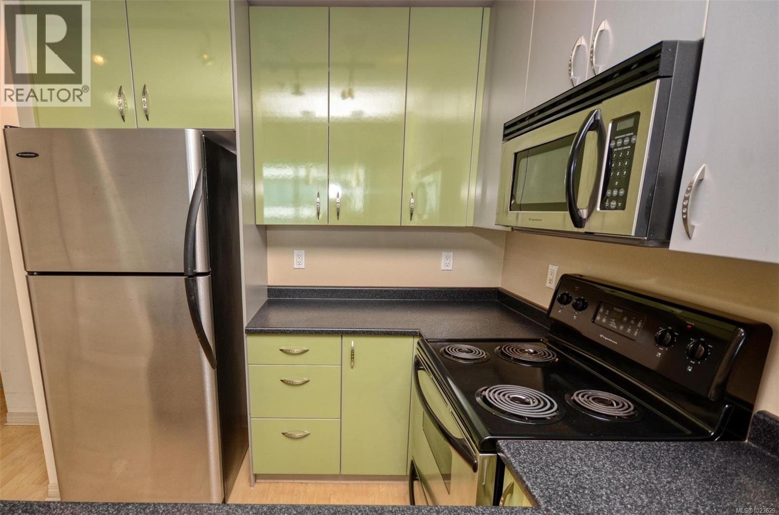 601 860 View St, Victoria, British Columbia  V8W 3Z8 - Photo 9 - 1023629