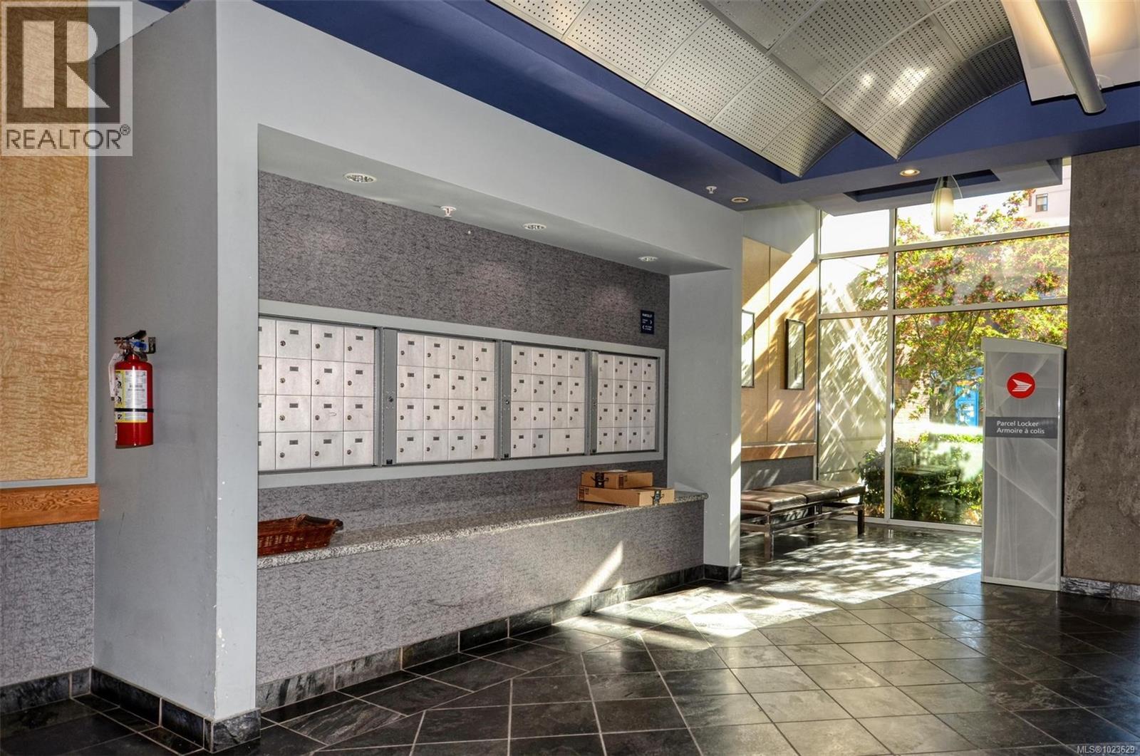 601 860 View St, Victoria, British Columbia  V8W 3Z8 - Photo 25 - 1023629