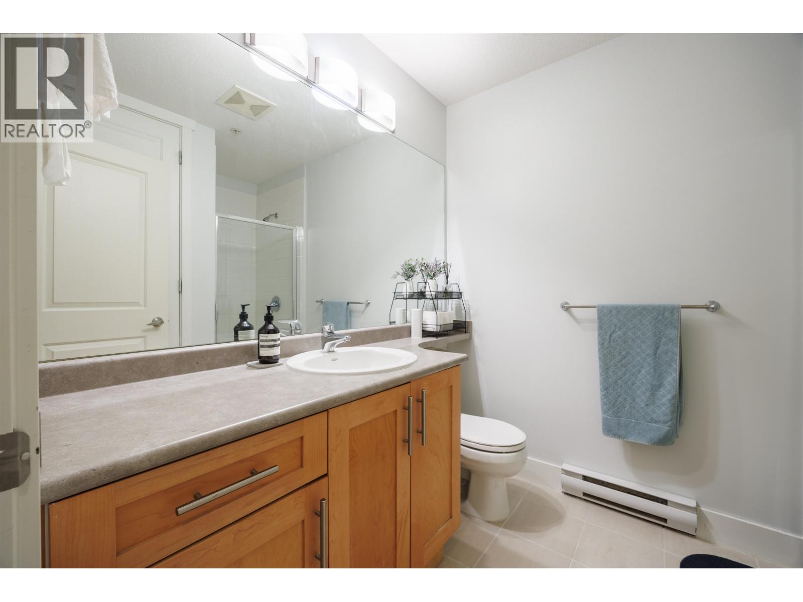 Listing Picture 17 of 28 : 116 4885 VALLEY DRIVE, Vancouver / 溫哥華 - 魯藝地產 Yvonne Lu Group - MLS Medallion Club Member