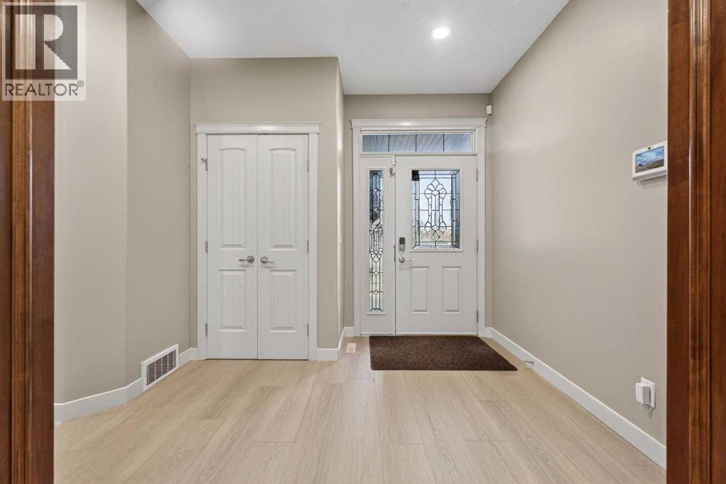 91 Kinlea Link Nw, Calgary, Alberta  T3R 0C3 - Photo 4 - A2280317