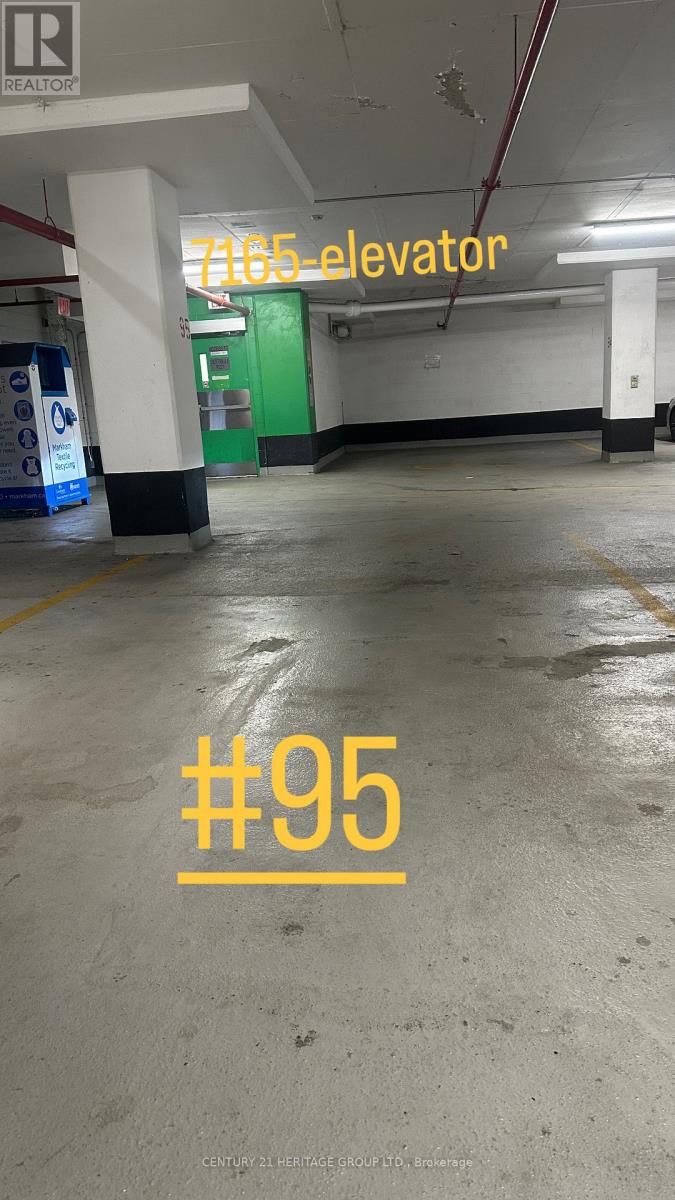 95 - 7165 Yonge Street, Markham, Ontario  L3T 0C9 - Photo 2 - N12710664