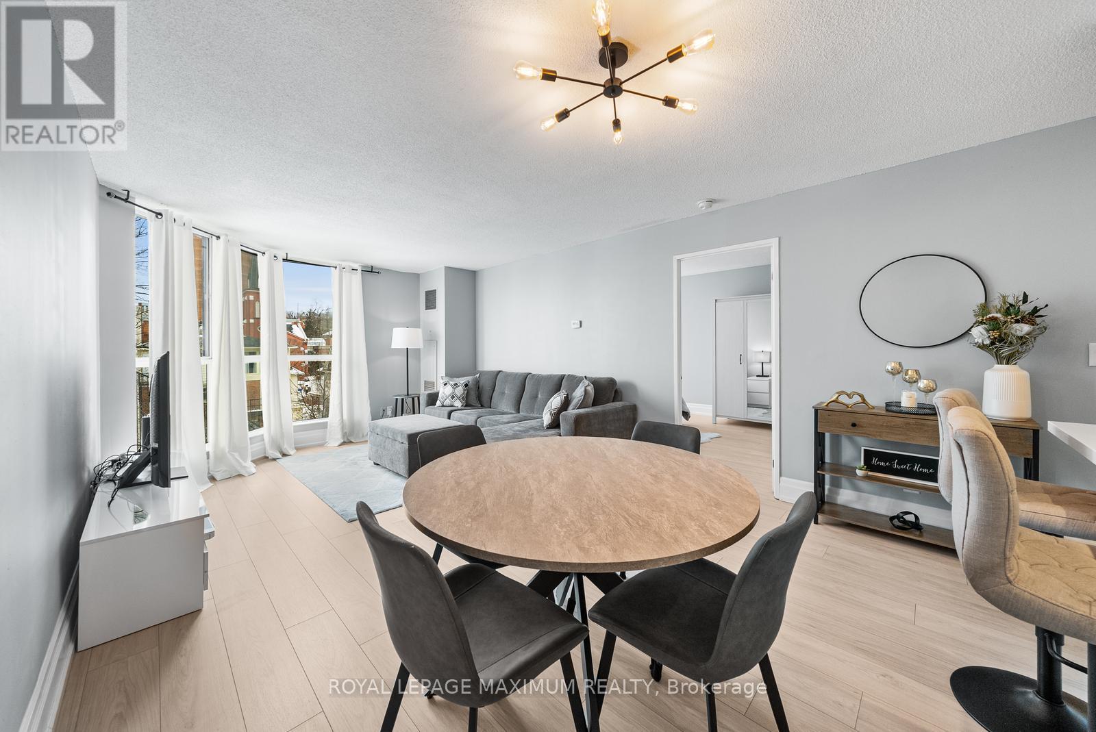 601 - 150 Dunlop Street E, Barrie, Ontario  L4M 6H1 - Photo 11 - S12710726