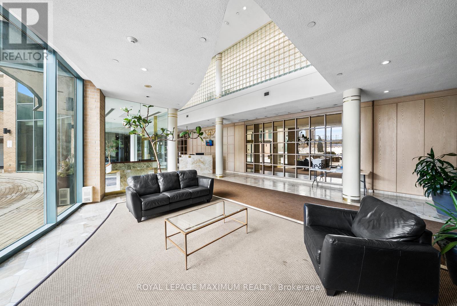 601 - 150 Dunlop Street E, Barrie, Ontario  L4M 6H1 - Photo 6 - S12710726