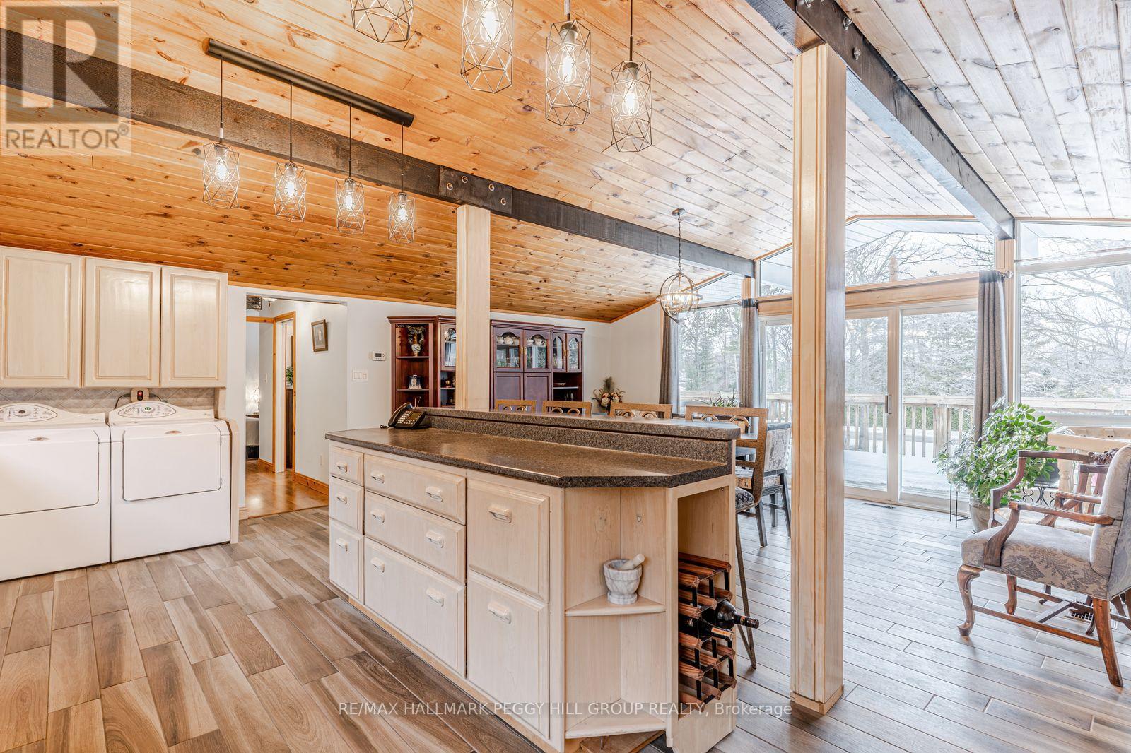 71 Ronald Avenue, Tiny, Ontario  L0L 1P1 - Photo 4 - S12710762