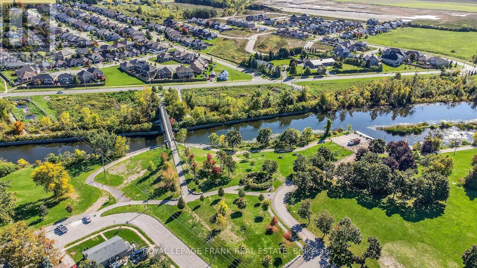 32 Melbourne Street E, Kawartha Lakes, Ontario  K9V 1X7 - Photo 41 - X12509228