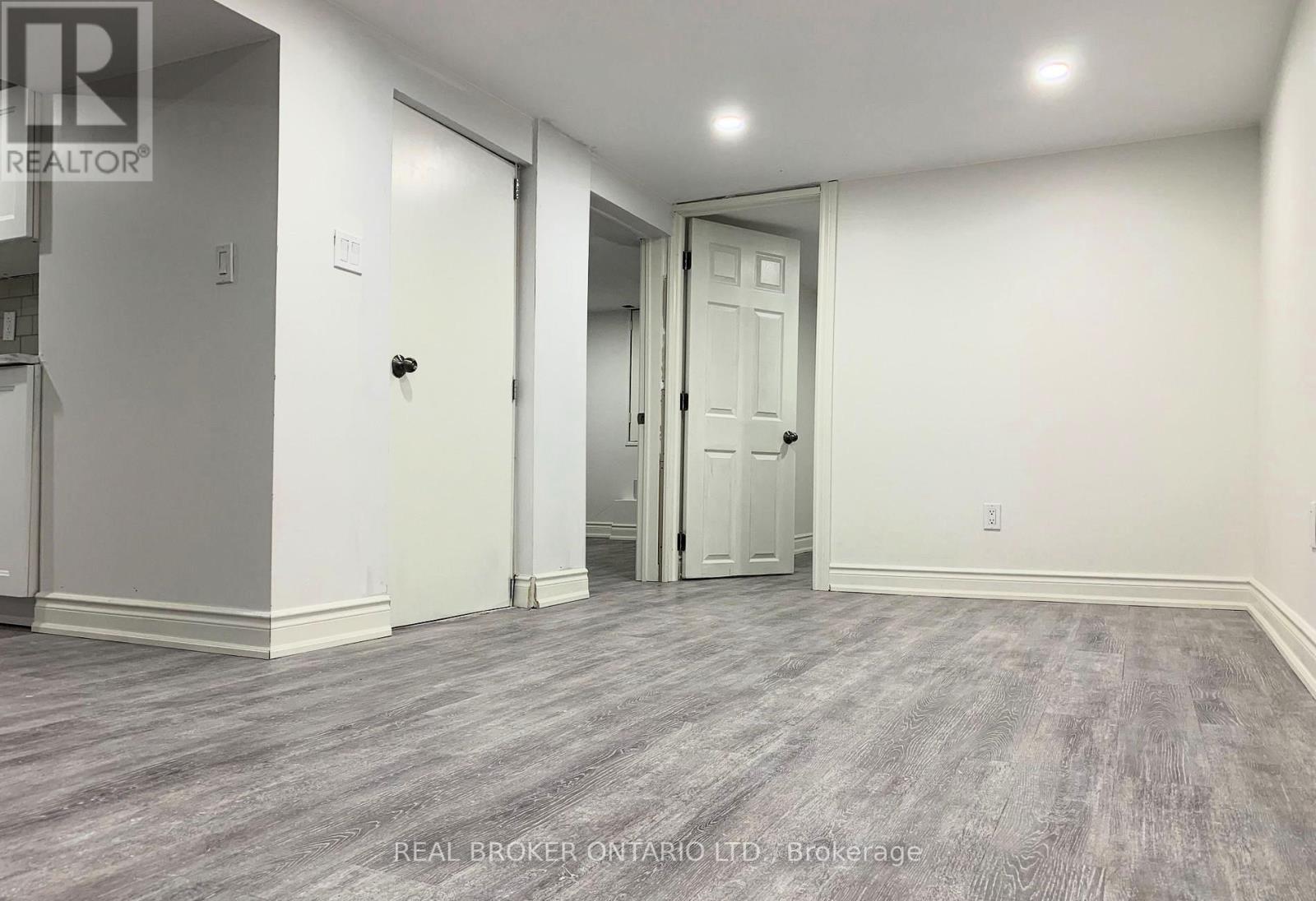 Bsmt - 12 Villa Road, Toronto, Ontario  M8W 1M5 - Photo 2 - W12710710