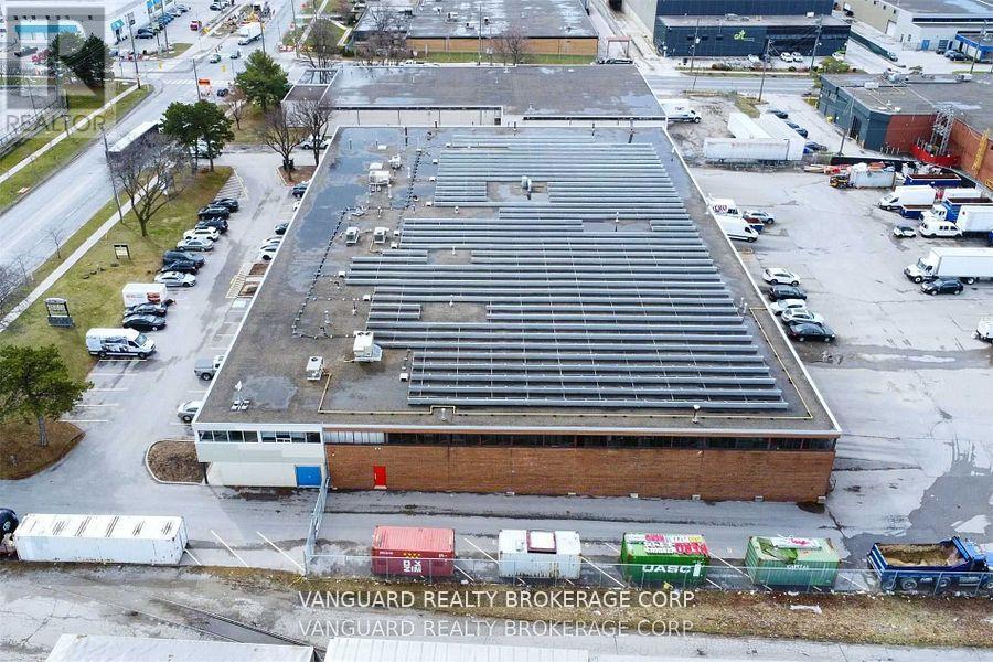 3 - 78 Signet Drive, Toronto, Ontario  M9L 1T2 - Photo 12 - W12710712