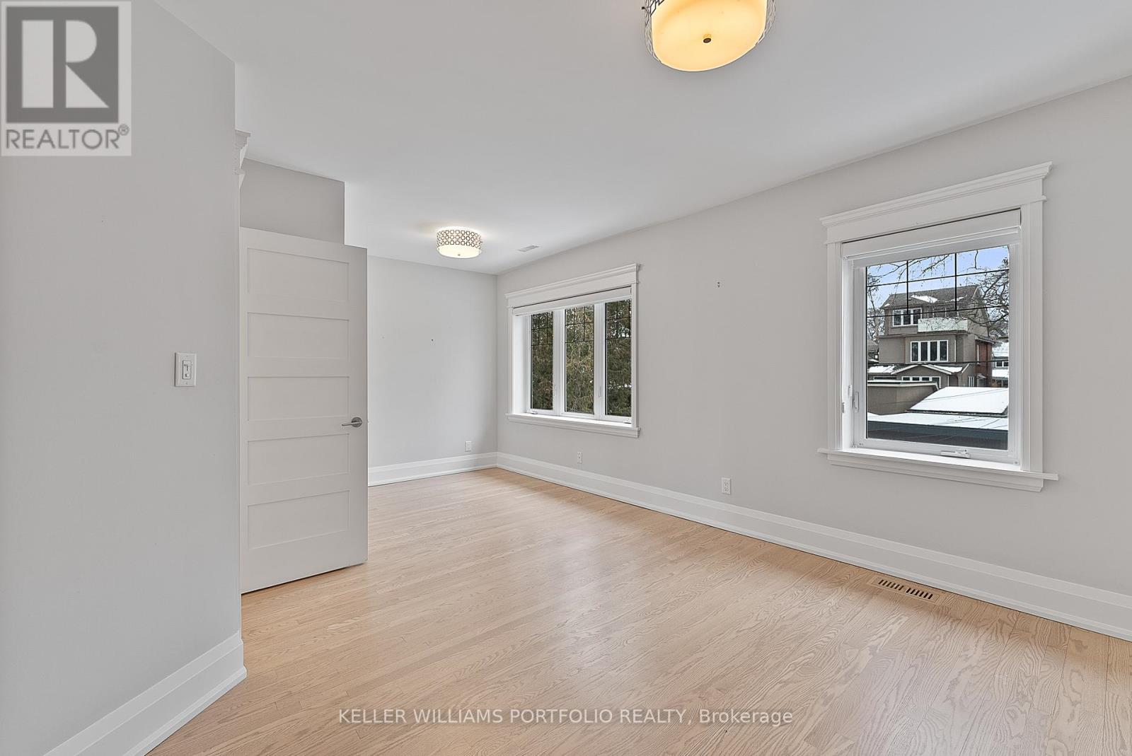 329 Armadale Avenue, Toronto, Ontario  M6S 3X5 - Photo 26 - W12710742