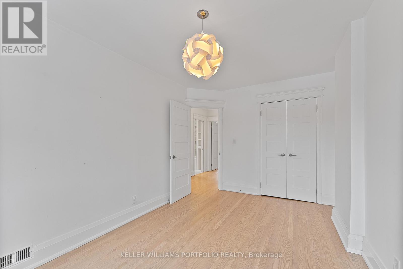 329 Armadale Avenue, Toronto, Ontario  M6S 3X5 - Photo 33 - W12710742