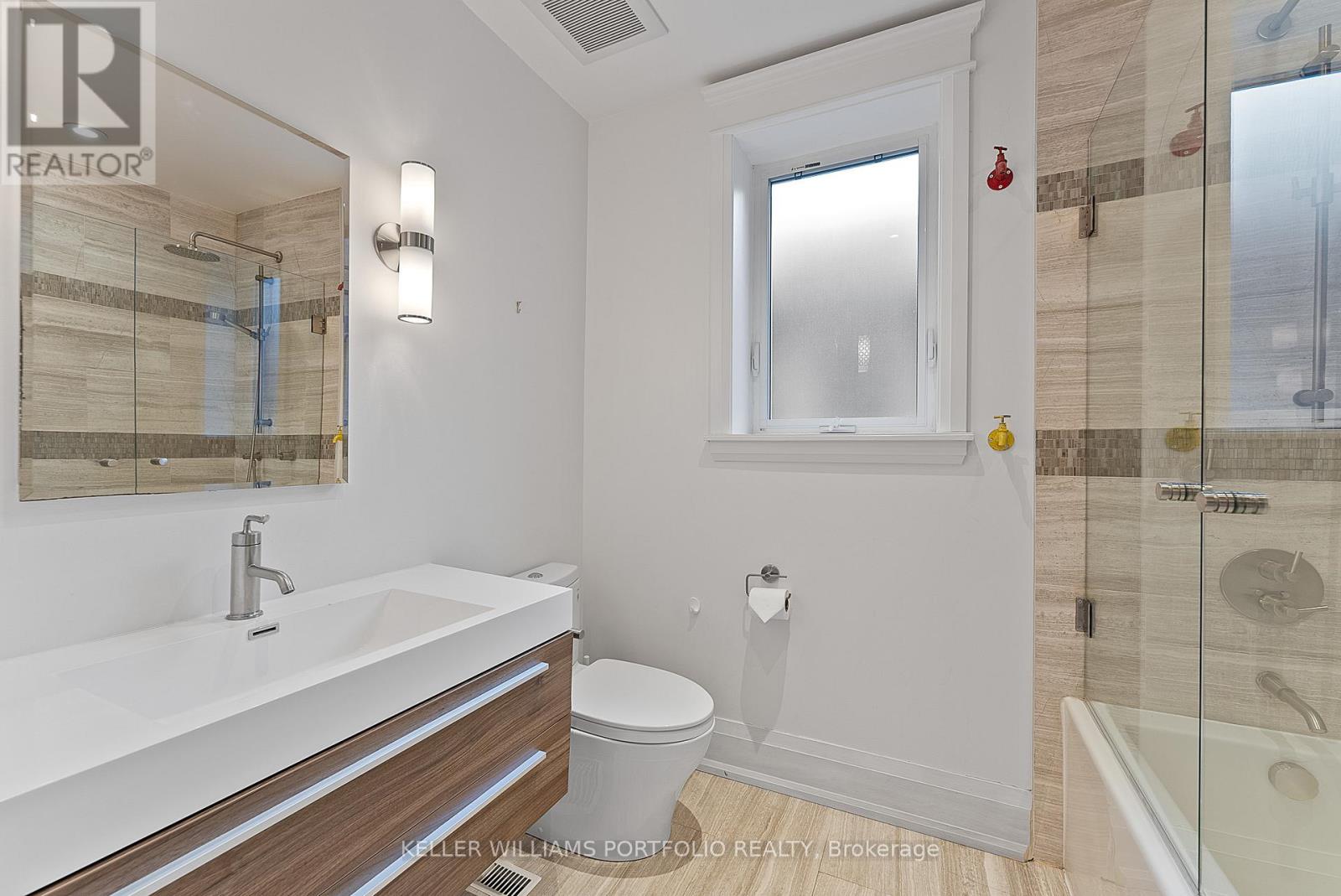 329 Armadale Avenue, Toronto, Ontario  M6S 3X5 - Photo 35 - W12710742