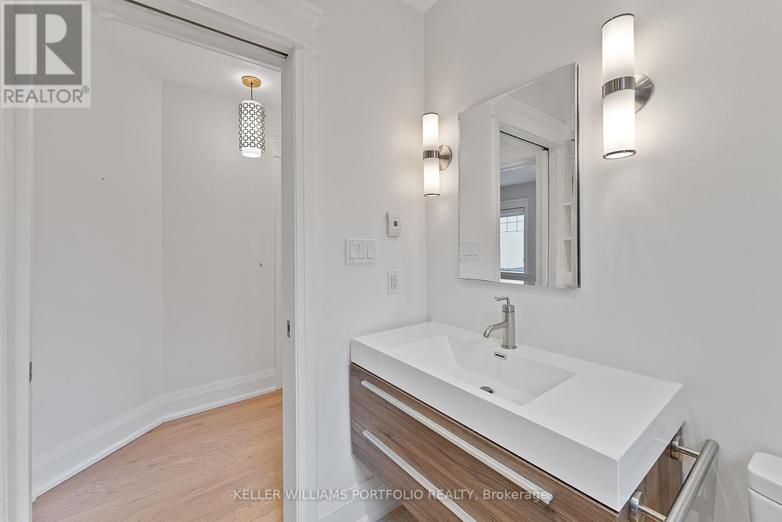 329 Armadale Avenue, Toronto, Ontario  M6S 3X5 - Photo 37 - W12710742