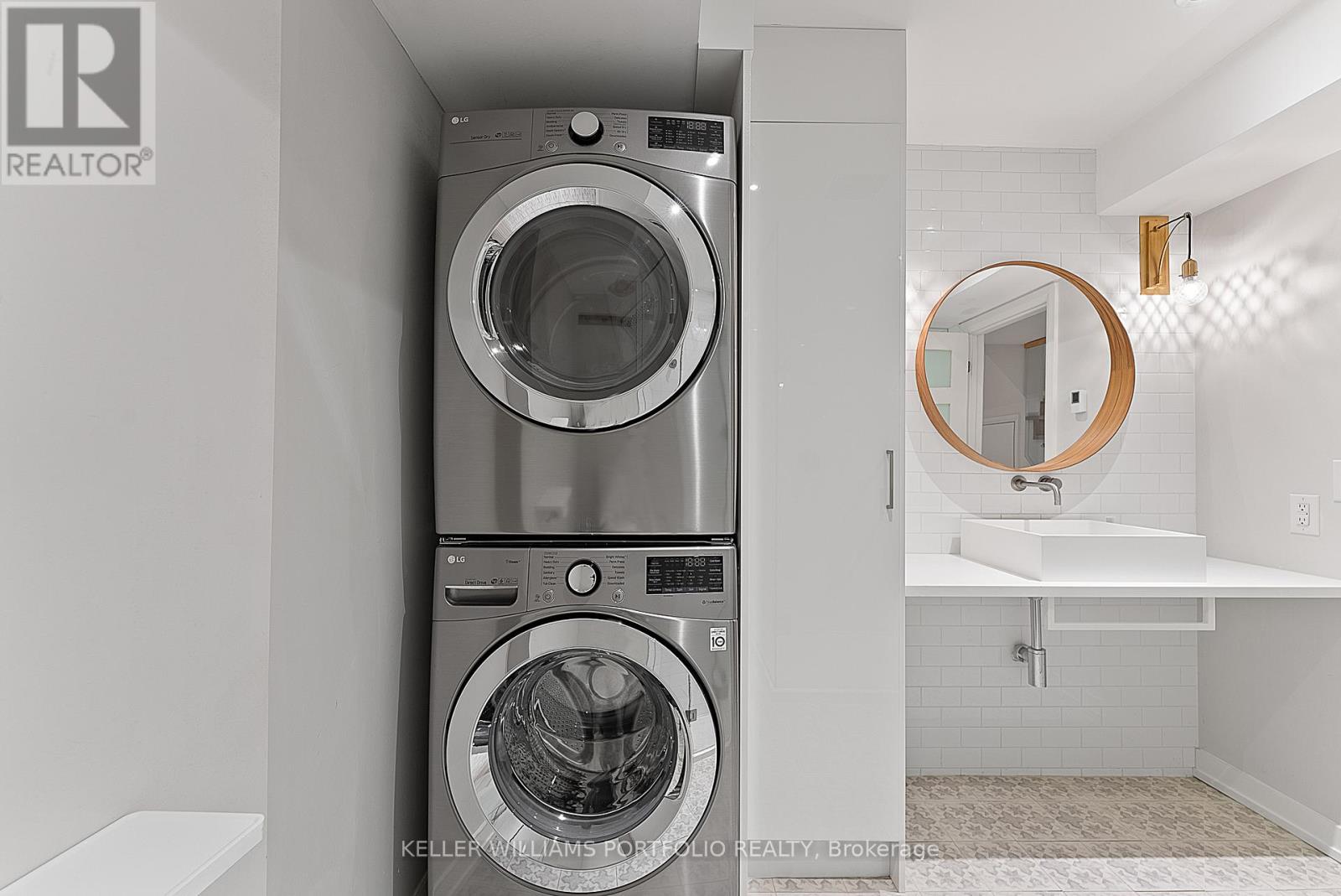 329 Armadale Avenue, Toronto, Ontario  M6S 3X5 - Photo 46 - W12710742