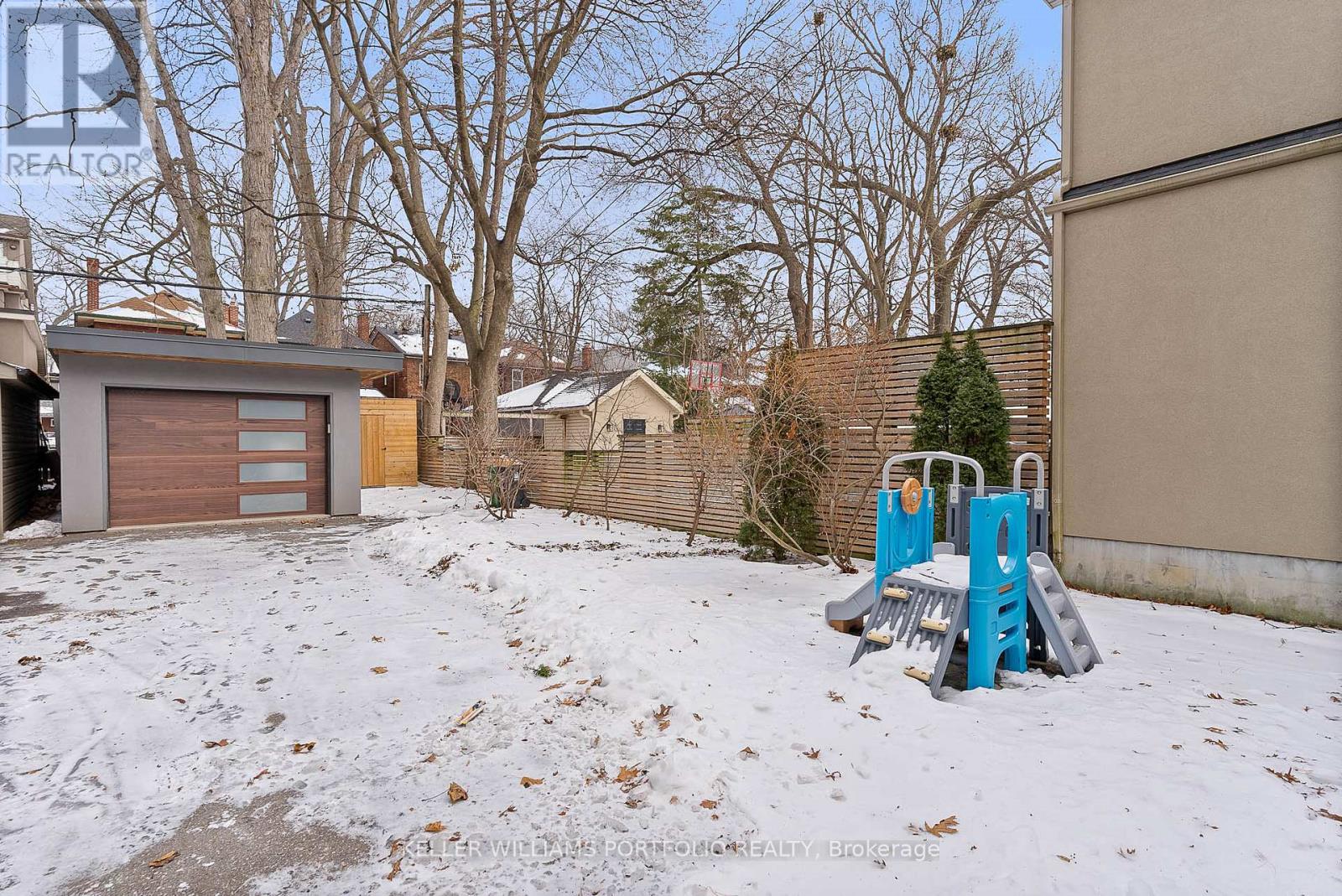329 Armadale Avenue, Toronto, Ontario  M6S 3X5 - Photo 47 - W12710742