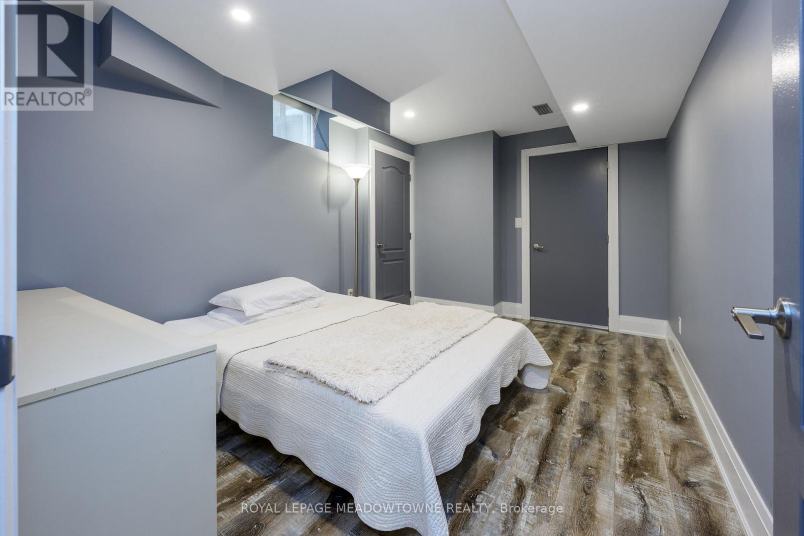 71 Northwest Court, Halton Hills, Ontario  L7G 0K7 - Photo 39 - W12710752