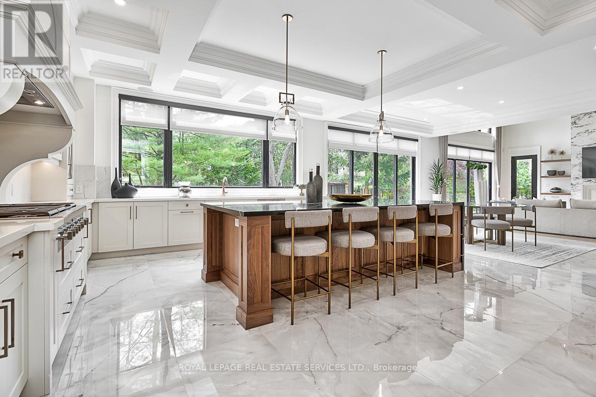 204 Maple Grove Drive, Oakville, Ontario  L6J 4V3 - Photo 14 - W12710790