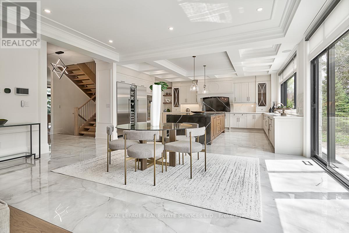 204 Maple Grove Drive, Oakville, Ontario  L6J 4V3 - Photo 15 - W12710790