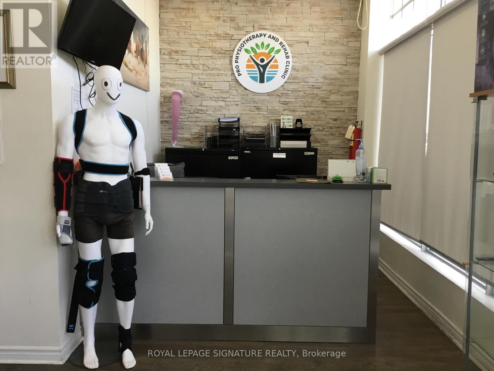 4b - 7955 Financial Drive, Brampton, Ontario  L6Y 0J8 - Photo 4 - W12710794