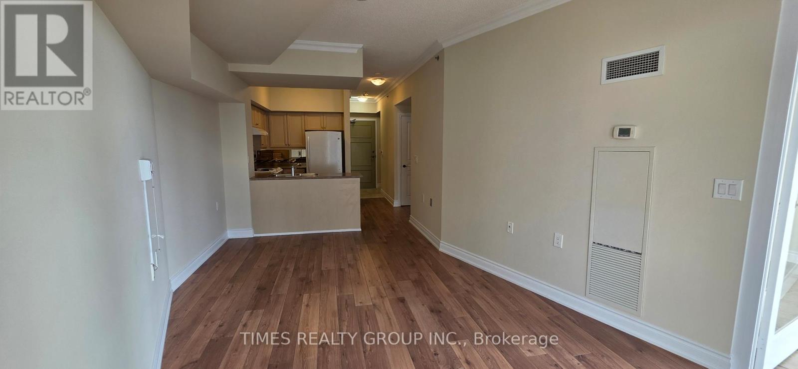 1705 - 3 Marine Parade Drive, Toronto, Ontario  M8V 3Z5 - Photo 4 - W12710830