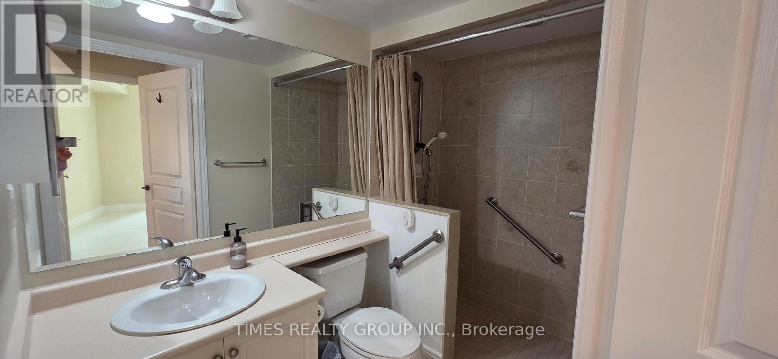 1705 - 3 Marine Parade Drive, Toronto, Ontario  M8V 3Z5 - Photo 9 - W12710830