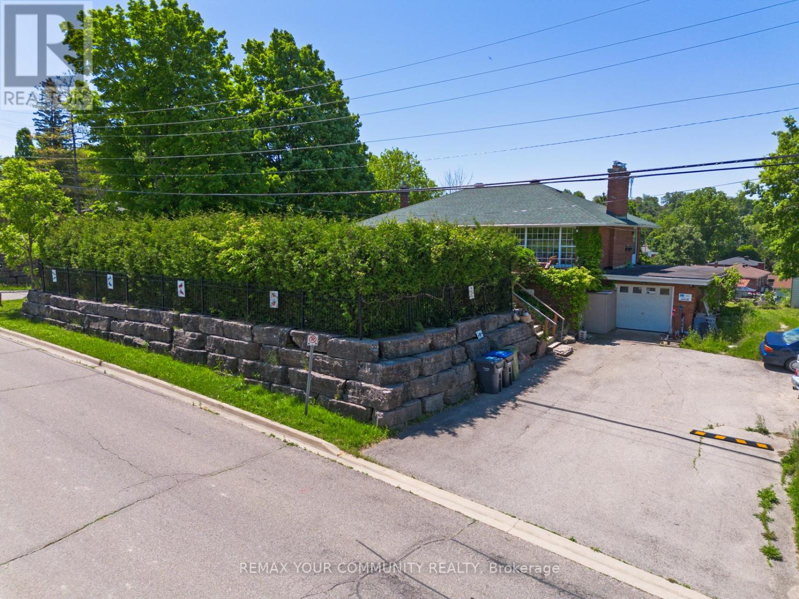 58 OLD KING ROAD, Caledon, Ontario