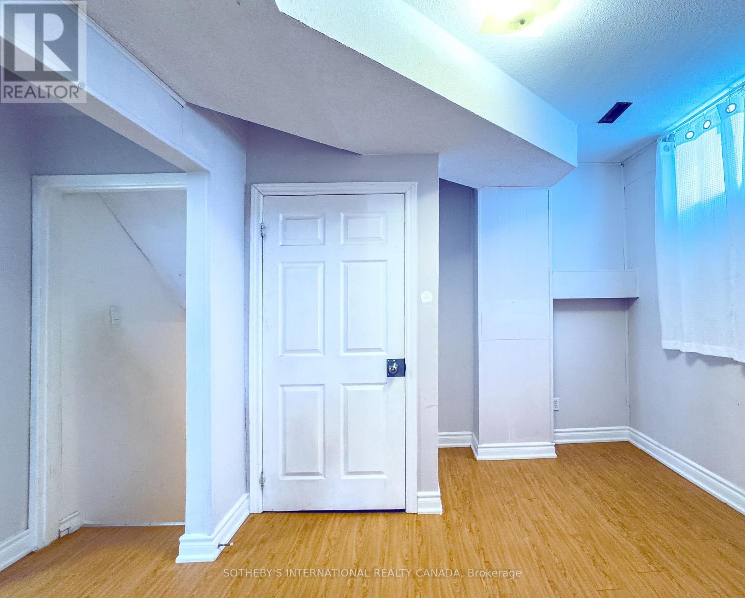 Lower - 3240 Trisha Downs, Mississauga, Ontario  L5A 2A7 - Photo 3 - W12710870