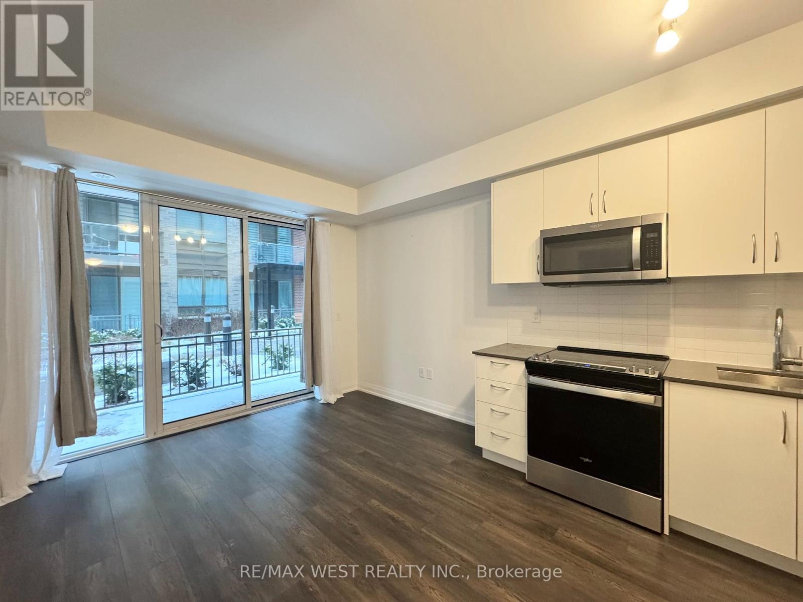 106 - 96 Attmar Drive, Brampton, Ontario  L6P 0Y6 - Photo 7 - W12710546