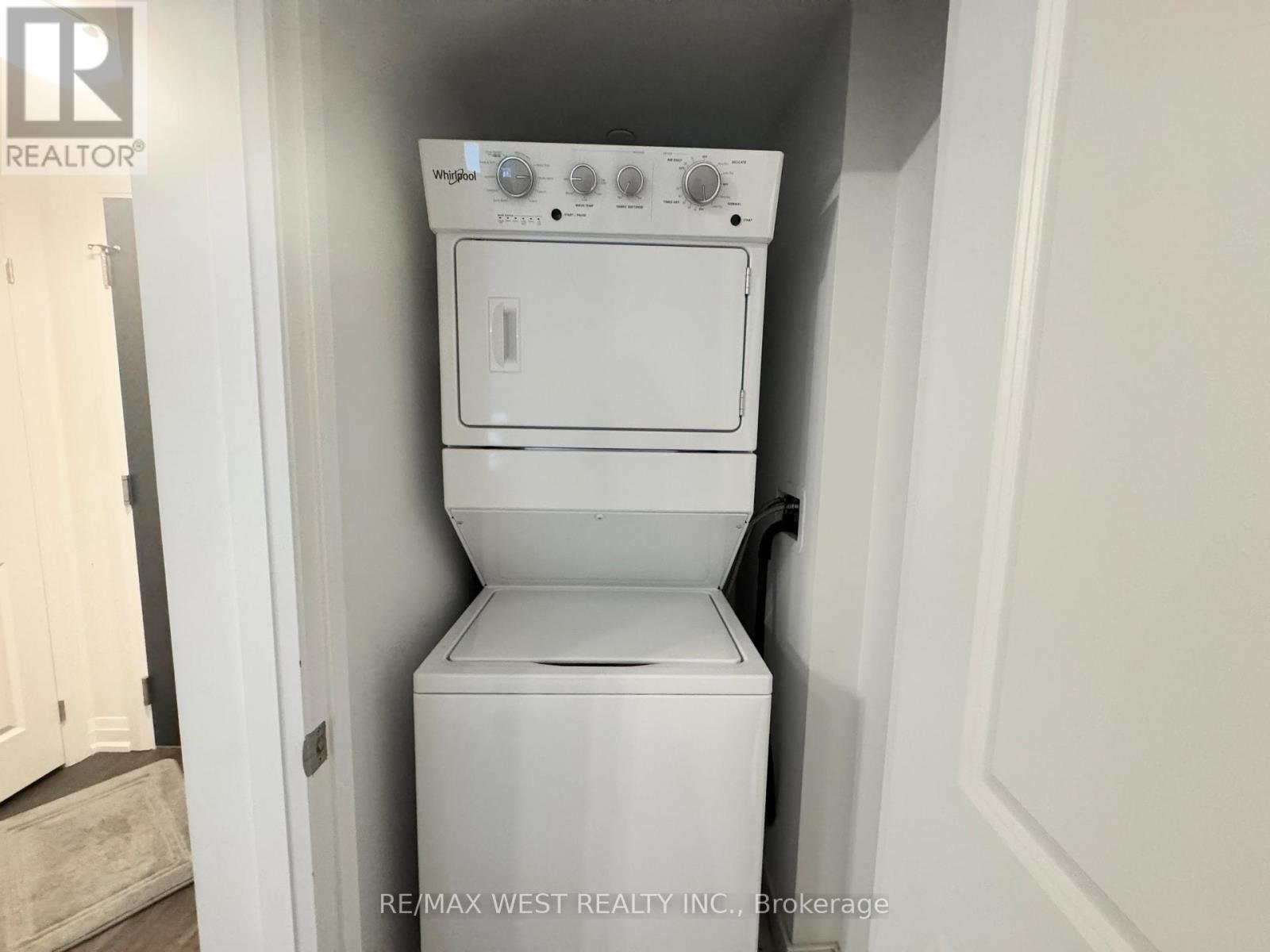 106 - 96 Attmar Drive, Brampton, Ontario  L6P 0Y6 - Photo 19 - W12710546