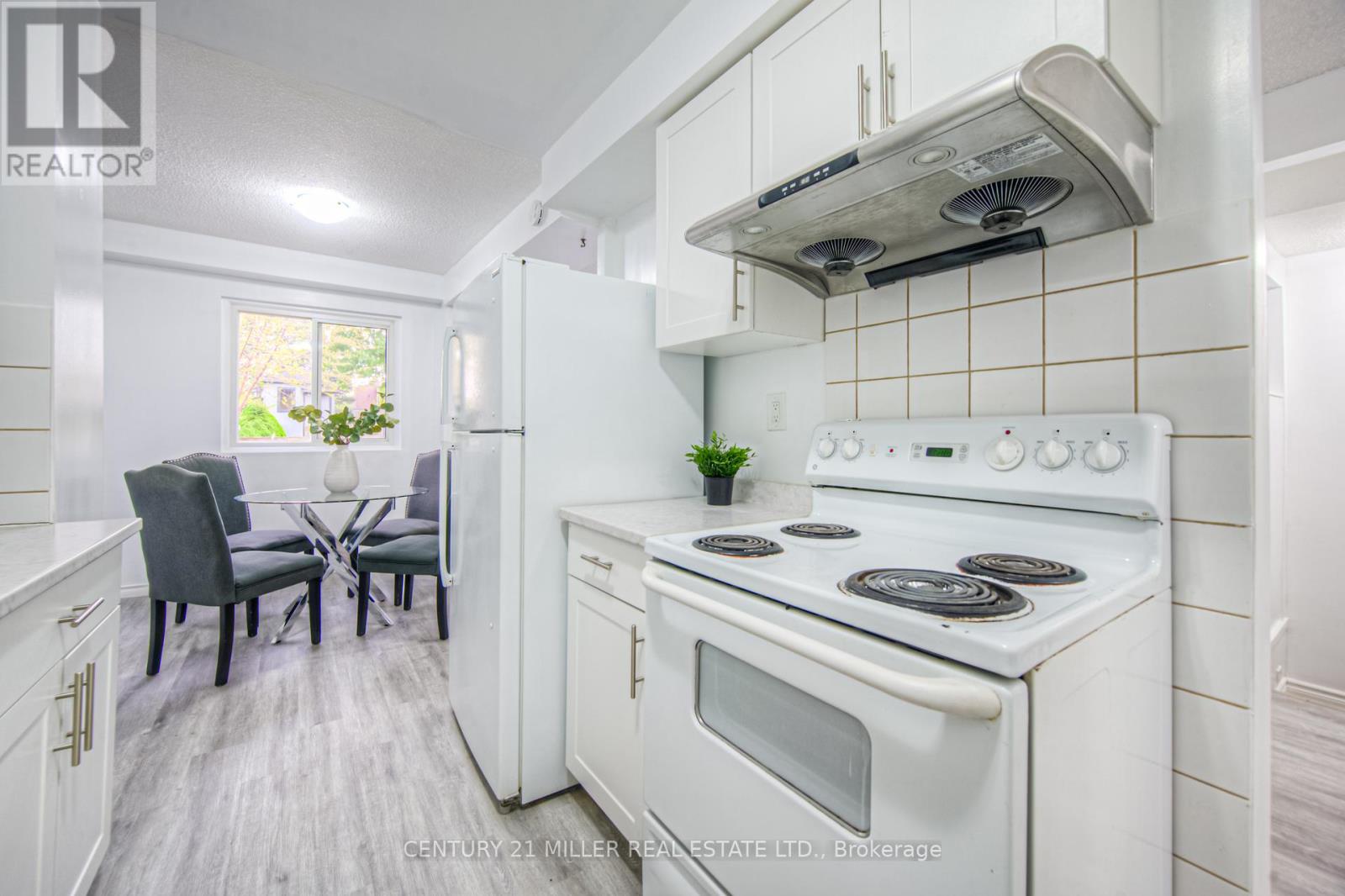 110 Gledhill Crescent, Hamilton, Ontario  L9C 6H4 - Photo 18 - X12710674