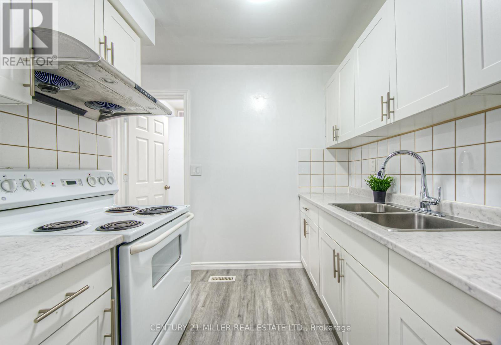 110 Gledhill Crescent, Hamilton, Ontario  L9C 6H4 - Photo 16 - X12710676