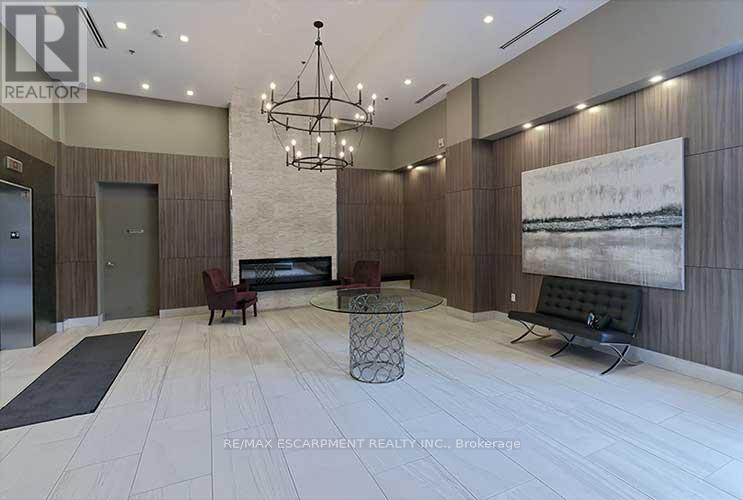 710 - 560 North Service Road, Grimsby, Ontario  L3M 0G3 - Photo 3 - X12710700