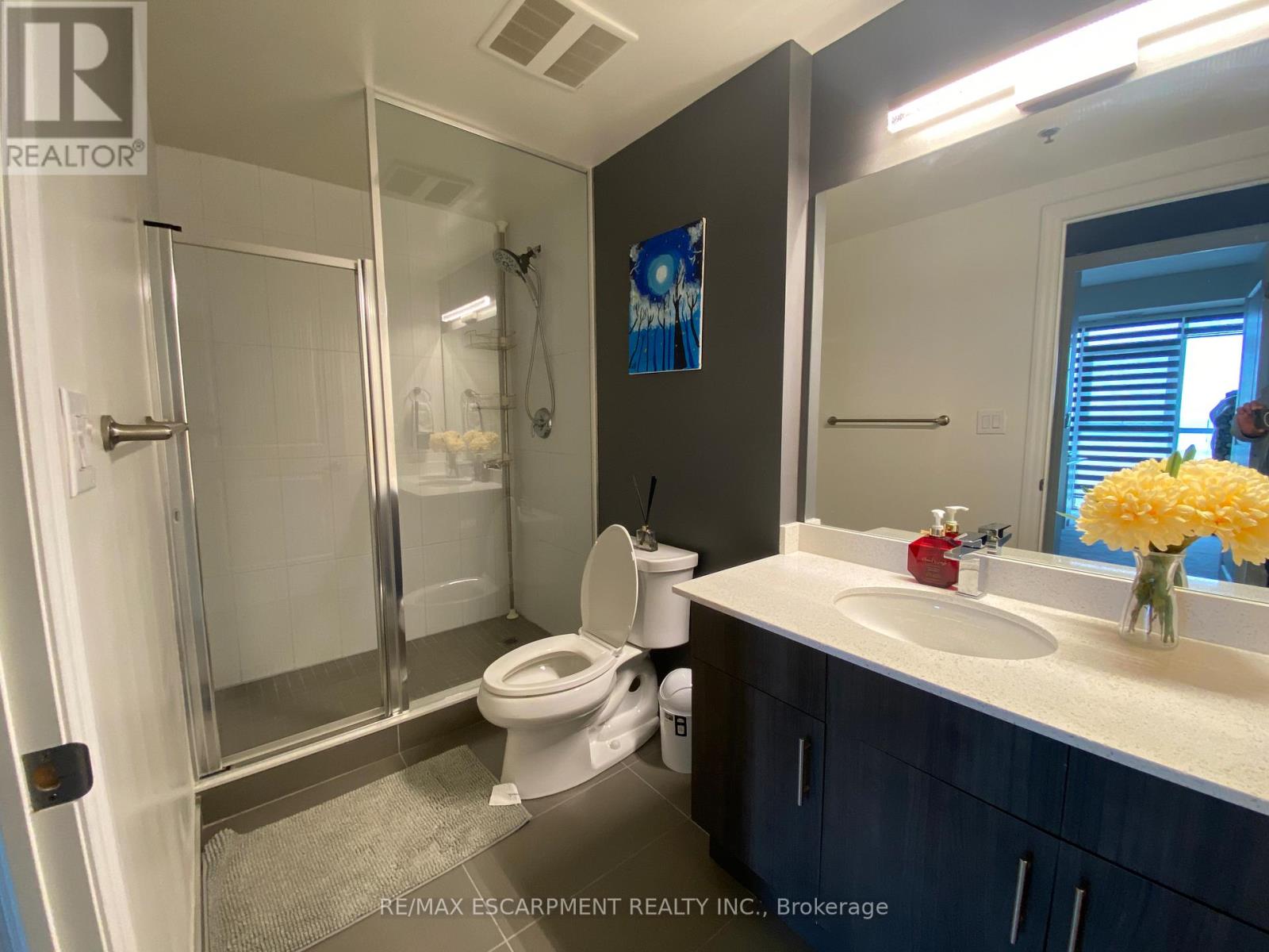 710 - 560 North Service Road, Grimsby, Ontario  L3M 0G3 - Photo 6 - X12710700