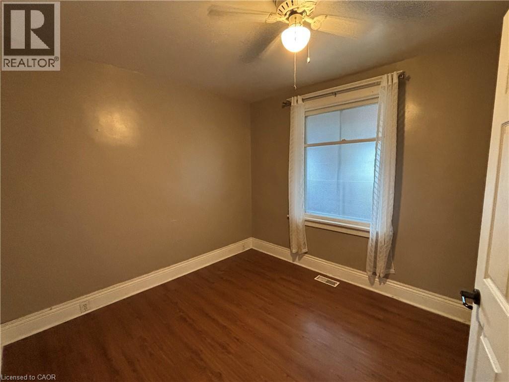 465 East Main Street, Welland, Ontario  L3B 3X7 - Photo 8 - 40743013