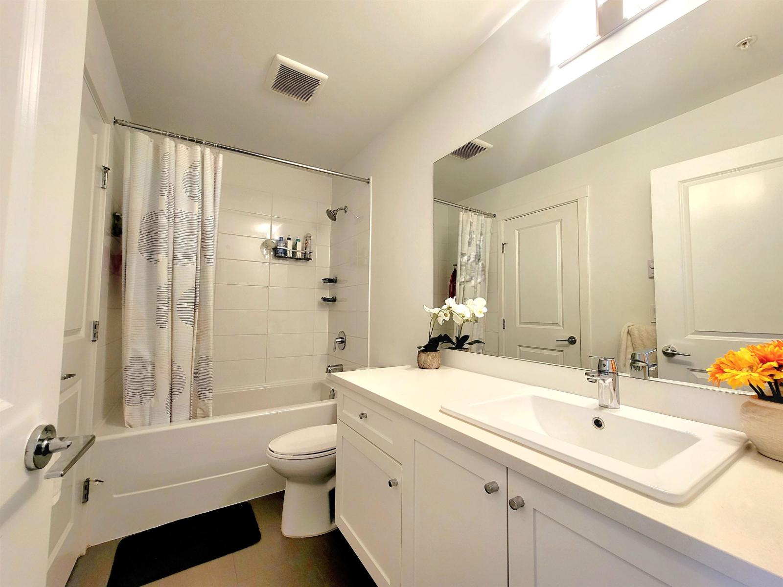 502 13623 81a Avenue, Surrey, British Columbia  V3W 3N7 - Photo 6 - R3080879