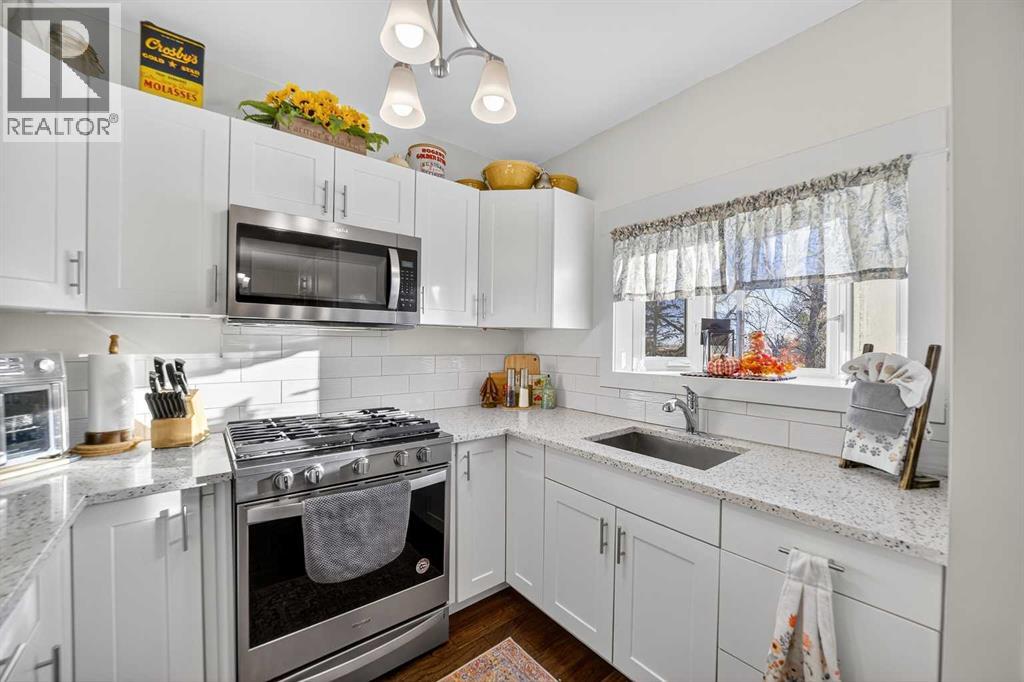 1919 14 Street, Didsbury, Alberta  T0M 0W0 - Photo 8 - A2265994