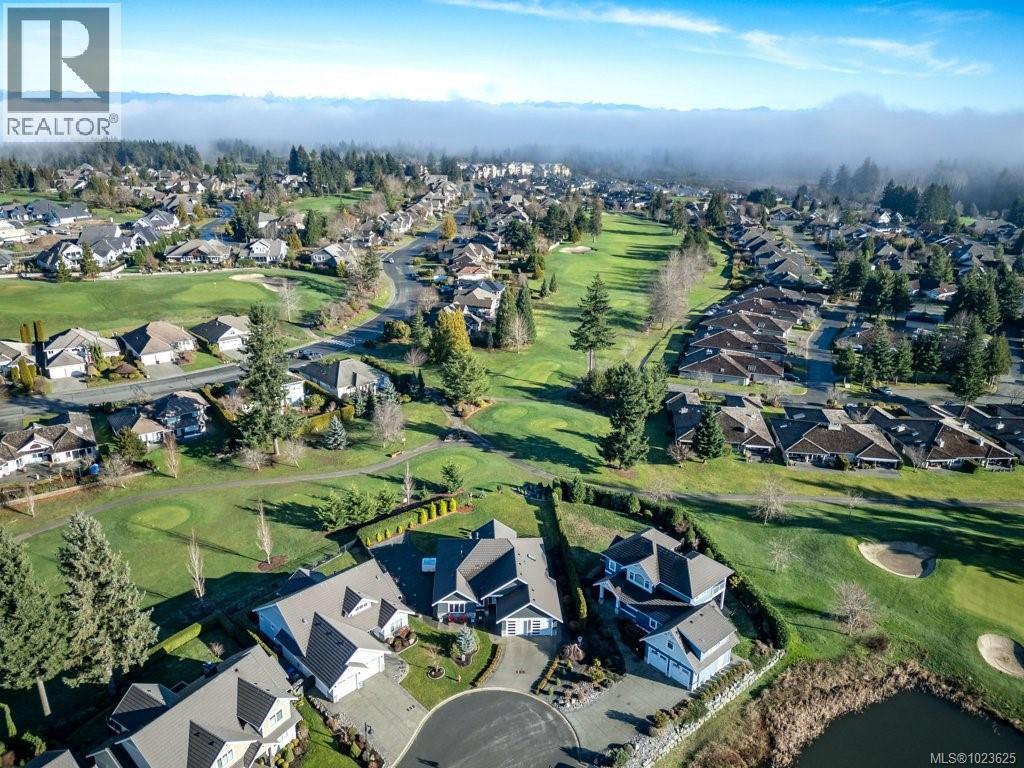 229 1290 Crown Isle Dr, Courtenay, British Columbia  V9N 0B8 - Photo 45 - 1023625