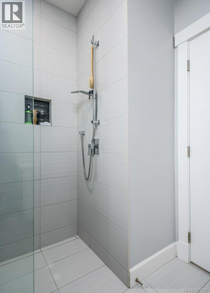 229 1290 Crown Isle Dr, Courtenay, British Columbia  V9N 0B8 - Photo 42 - 1023625