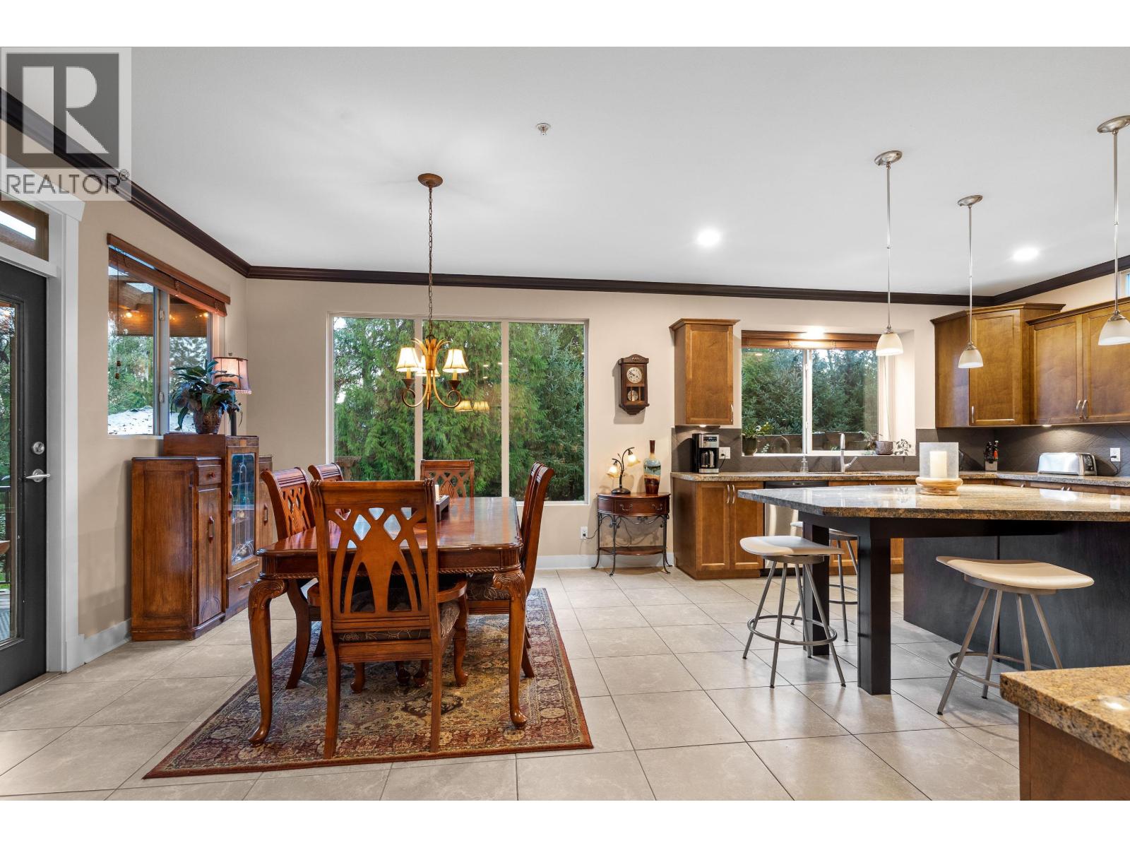 24575 106b Avenue, Maple Ridge, British Columbia  V2W 2G2 - Photo 12 - R3070486