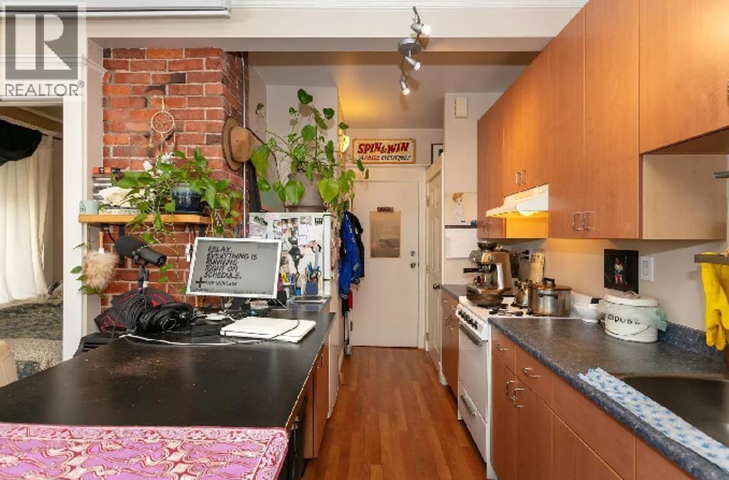 2822 Victoria Drive, Vancouver, British Columbia  V5N 4L6 - Photo 4 - R3080454