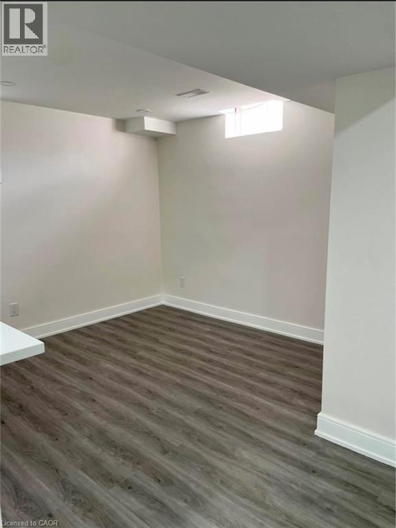 401 Old Mud Street Unit# Bsmt, Stoney Creek, Ontario  L8J 4A1 - Photo 3 - 40799622