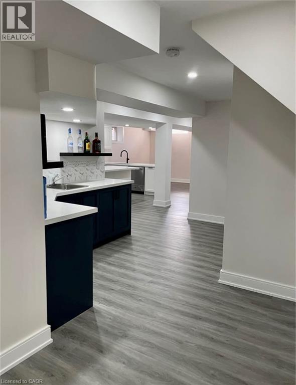 401 Old Mud Street Unit# Bsmt, Stoney Creek, Ontario  L8J 4A1 - Photo 4 - 40799622