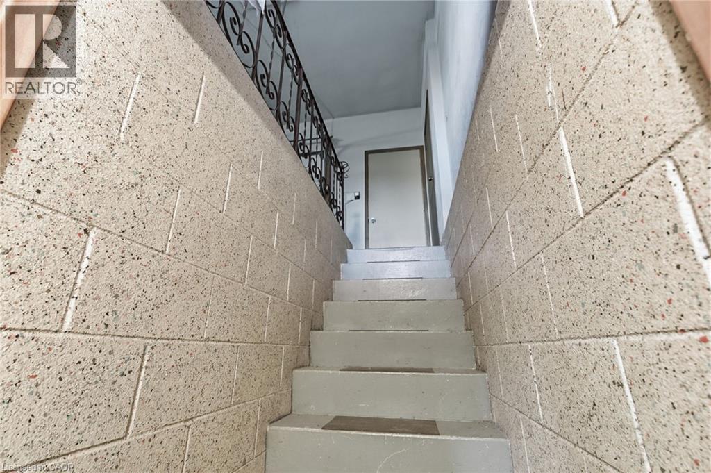 1235 Barton Street, Stoney Creek, Ontario  L8E 5G9 - Photo 40 - 40798818