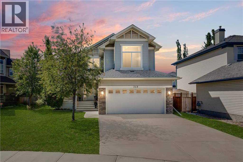 249 West Lakeview Place, Chestermere, Alberta