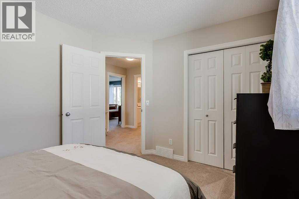 249 West Lakeview Place, Chestermere, Alberta  T1X 1K4 - Photo 25 - A2242219